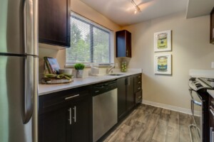 A photo of a 1UP Floors Multi-Family Flooring vinyl installation